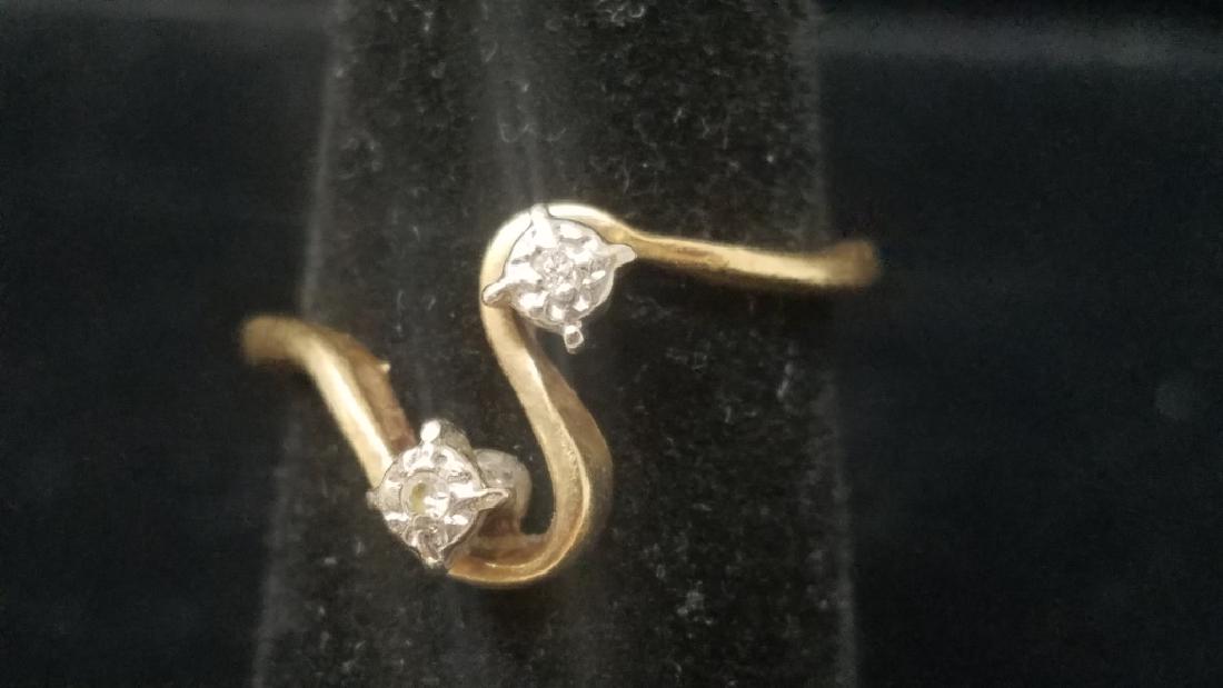 DAINTY 10KT GOLD AND DIAMOND TINY PINKY RING SZ 5 (1 of 13)