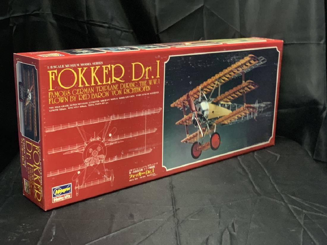 NEW HASEGAWA FOKKER DR1 MODEL AIRPLANE RED BARON (1 of 8)