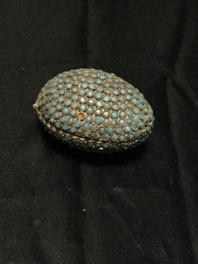 VINTAGE STERLING SILVER & TURQUOISE EGG SHAPED BOX (1 of 7)