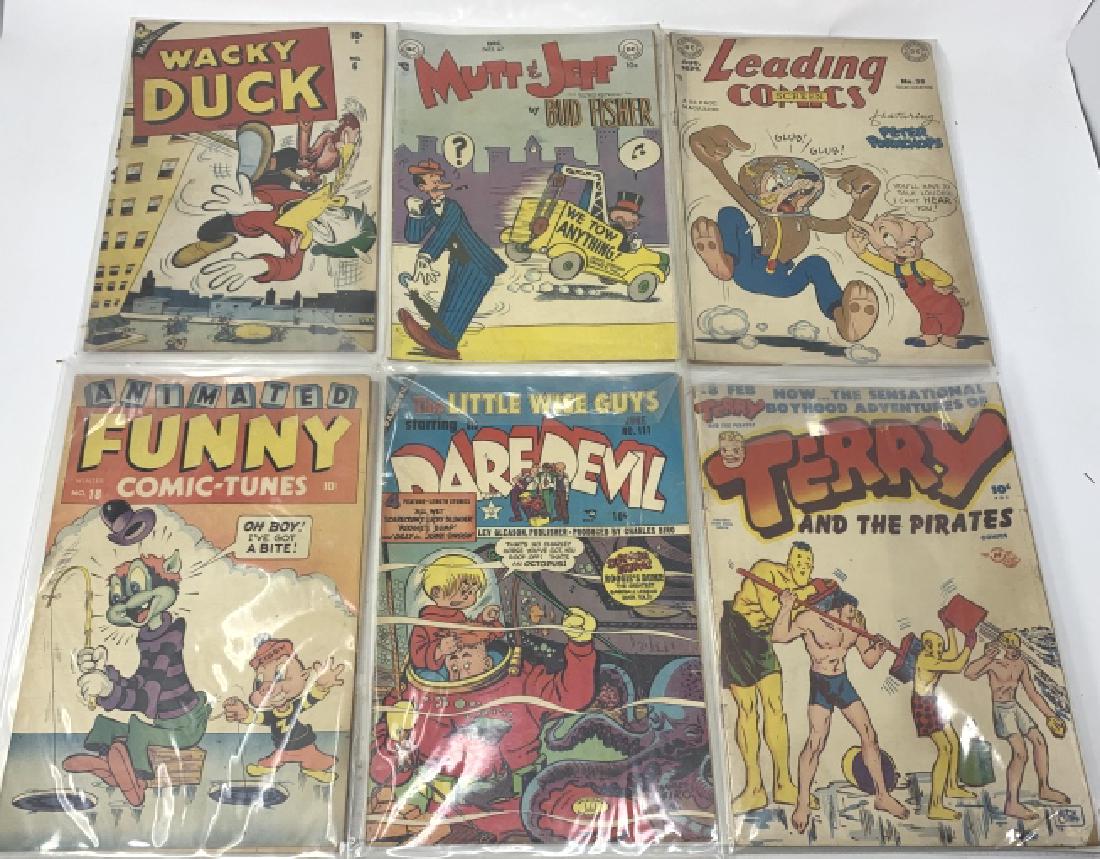 LOT OF 6 ASSORTED  VINTAGE COMIC BOOKS (1 of 7)