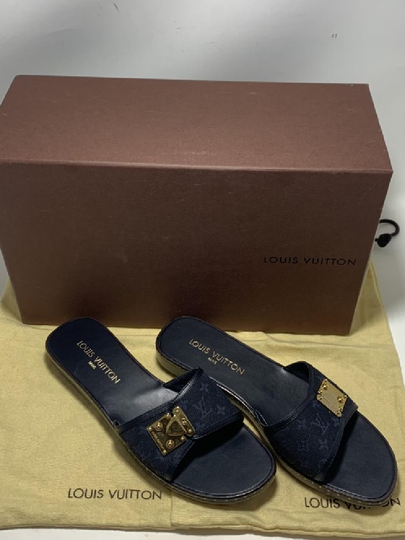 LOUIS VUITTON NAVY MONOGRAM SANDALS 40 (1 of 8)