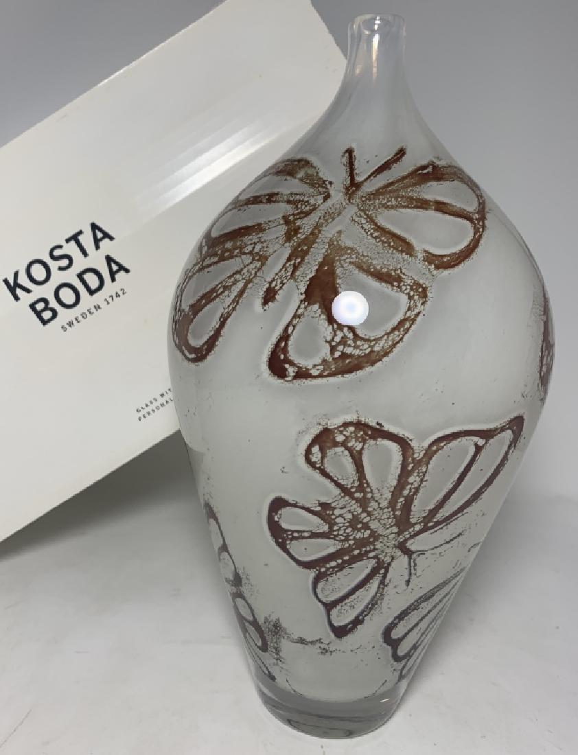 KOSTA BODA LARGE BROWN "PAPI" VASE (1 of 3)