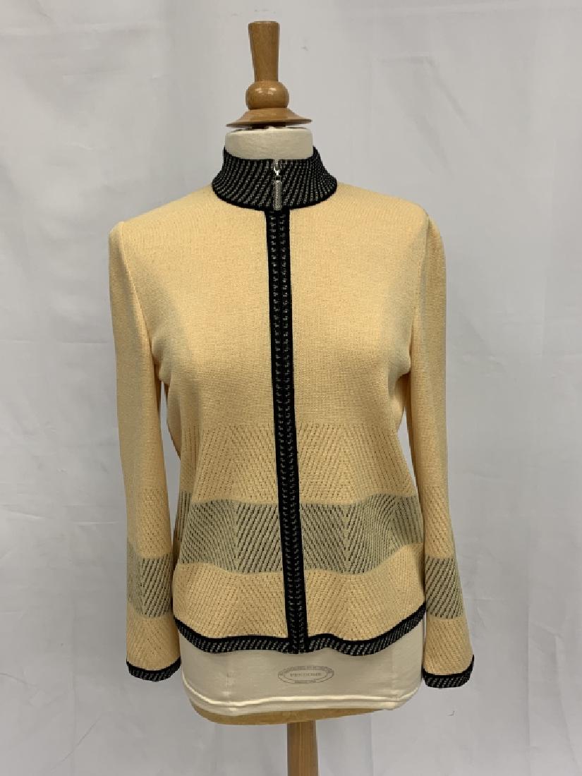 ST. JOHN WOMAN'S ZIPPER TURTLENECK CREME SZ S (1 of 3)