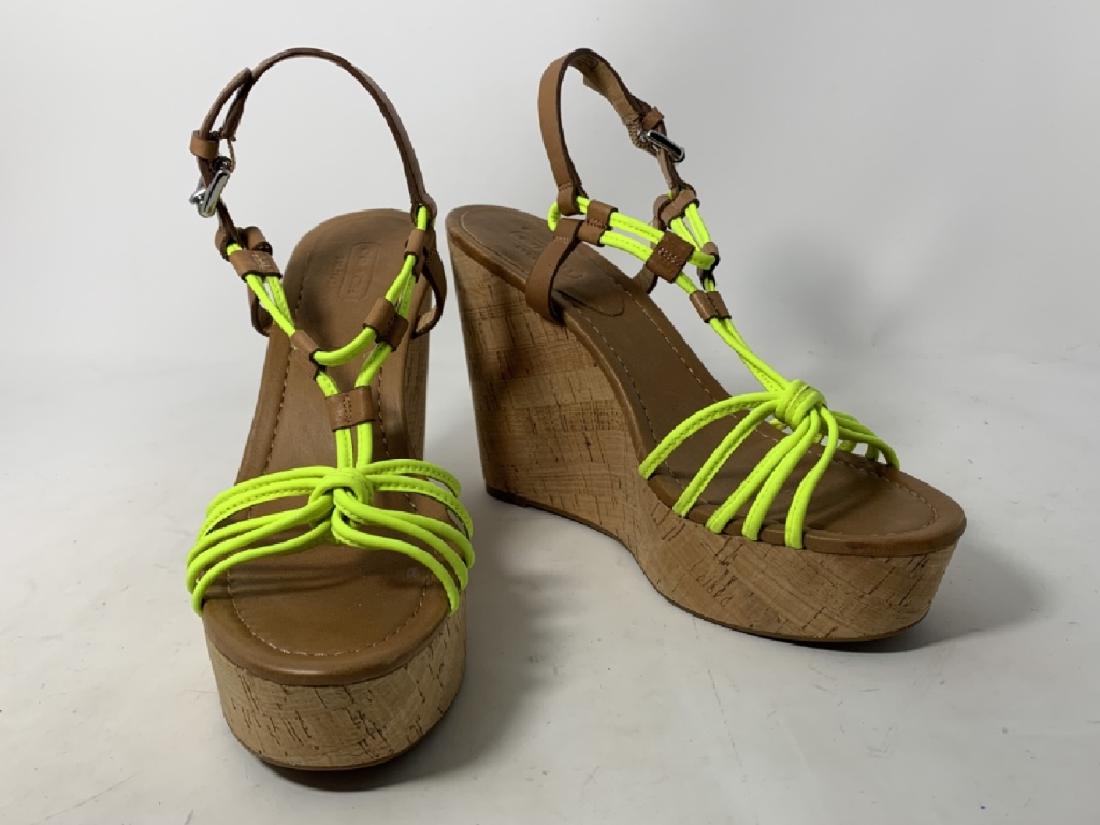 COACH CORK HIGH PLAFORM SHOES SIZE 8 (1 of 2)