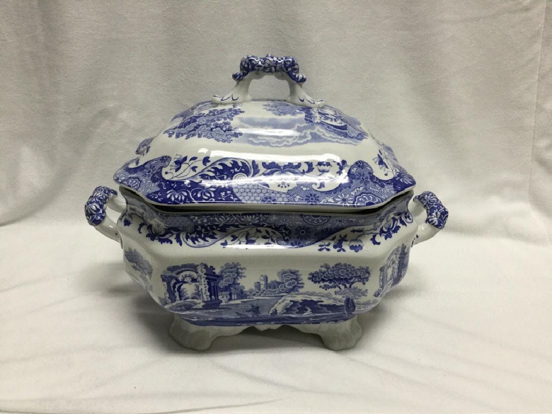 SPODE SERVING DISH AND COVER CIRCA 1816: Made of beautifully white translucent Porcelain. Rich blue Chinese inspired pattern created with hand applied lithographs underglaze for vibrant color and durability on a porcelain white body. Made in