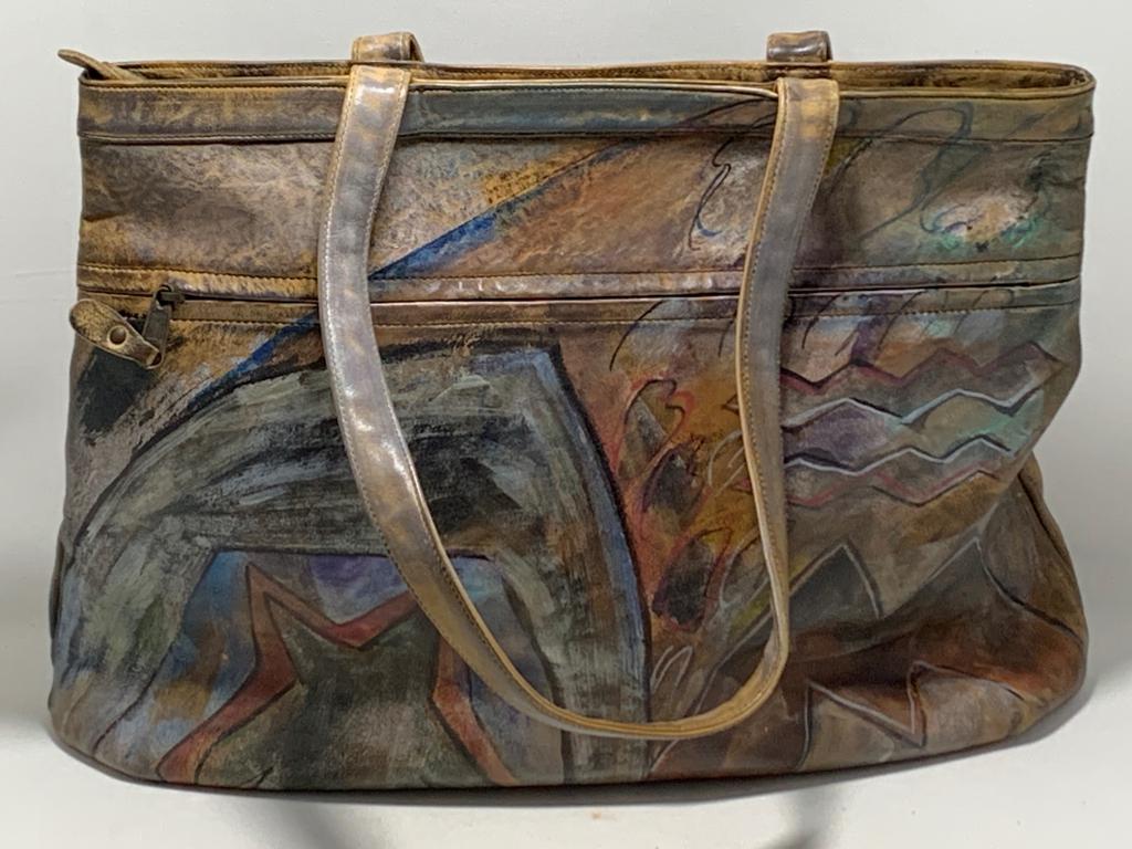 JANE YOO WEARABLE ART LARGE HOBO STYLE PURSE BAG Oct 06, 2019