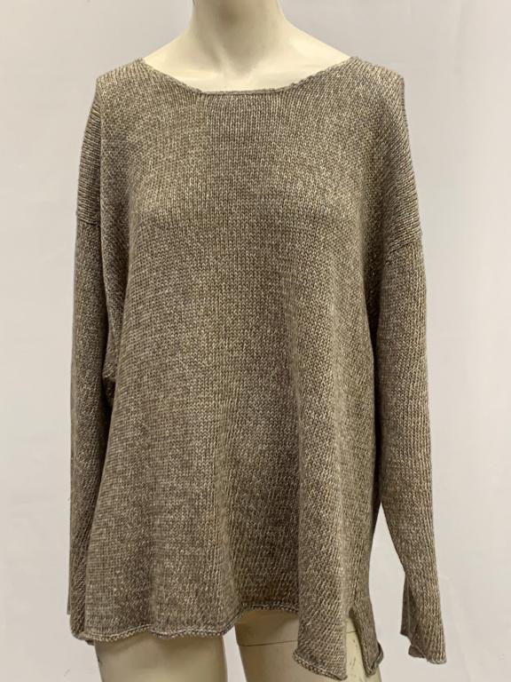 ESKANDAR BEIGE OVER KNIT SOFT FIT TUNIC SWEATER OS: By Eskandar and lovely fitting loose comfy fit on the body. Sized one size on tag and fits LARGE TO XLARGE nicely. Excellent condition. Third party shipping required.