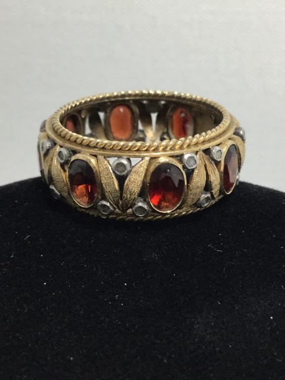 14K YLW GOLD W/ GARNET & DIAMONDS LADIES RING BAND (1 of 5)