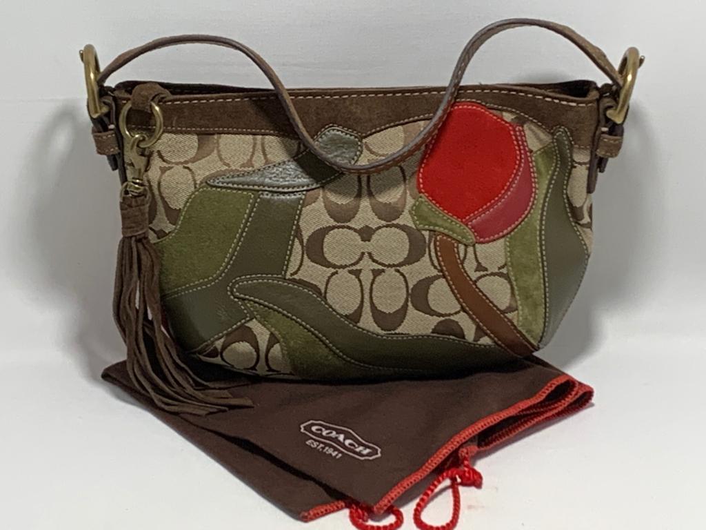 COACH MONOGRAM PURSE BAG W/ LEATHER ROSE APPLIQUES (1 of 6)