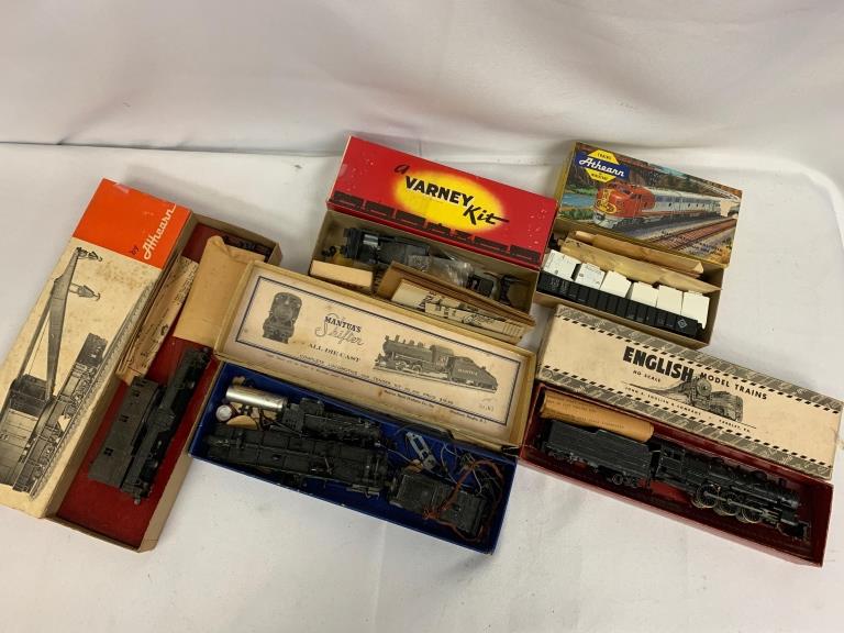 ATHEARN VARNEY MANTUA ENGLISH MIXED OLD TRAIN LOT (1 of 7)
