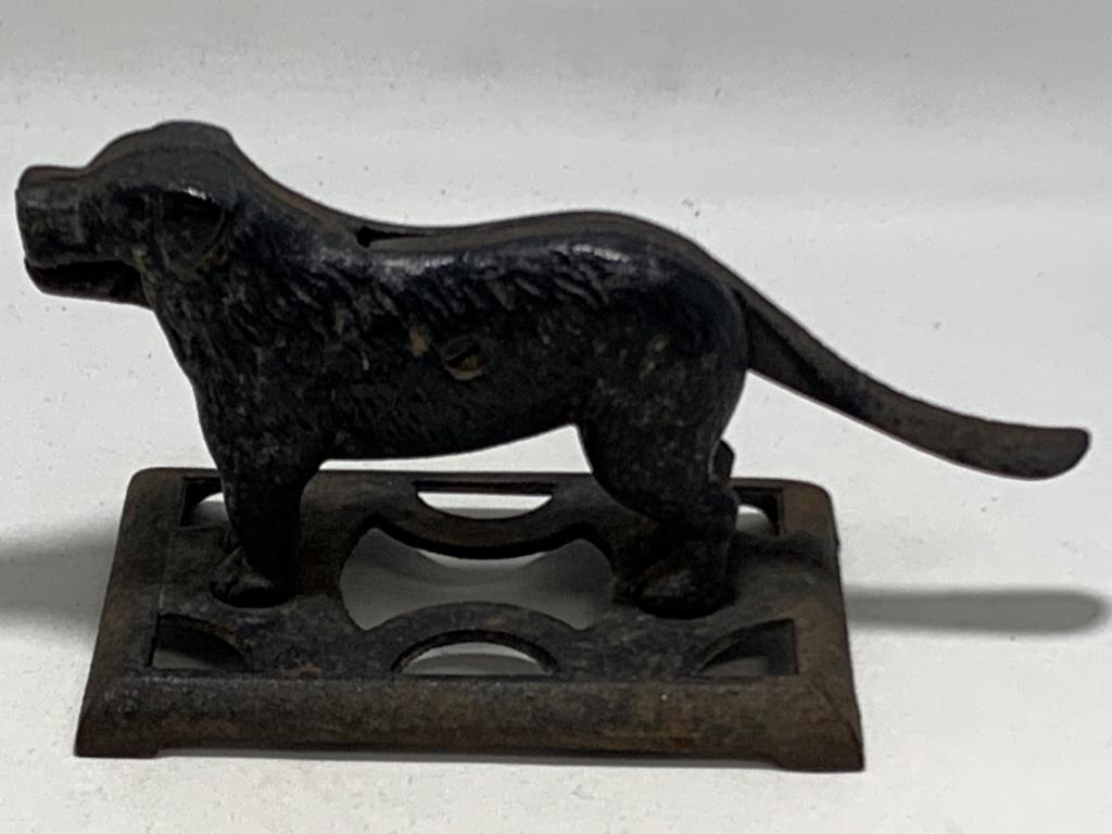 ANTIQUE METAL DOG NUTCRACKER (1 of 5)