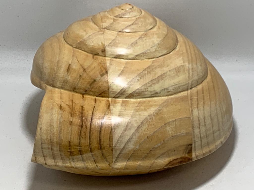 LARGE HAND CARVED WOOD SNAIL SHELL (1 of 2)