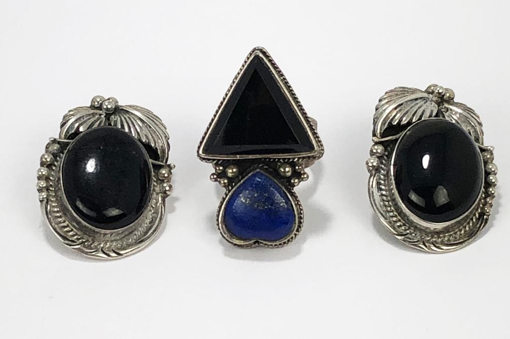VINTAGE STERLING SILVER & ONYX RING W/ EARRINGS (1 of 3)