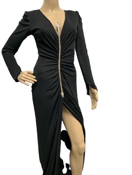 INCREDIBLE COUTURE VINTAGE VALENTINO BOUTIQUE GOWN: COUTURE boutique vintage black evening gown. Size small, length 55" waist measures 12".