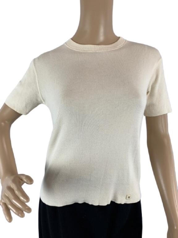 CHANEL BEIGE COTTON SWEATER SZ 40: Chanel beige cotton sweater with CC tag on bottom right. Sz 40 Good pre-owned condition
