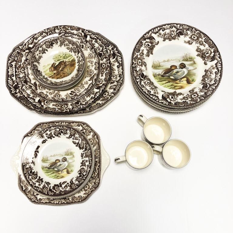 SPODE WOODLAND LARGE CHINA SET: Collection of Spode Woodland China Set. It comes with 3 coffee mugs, 10 dinner plates, 4 small bowls, 8 small plates, 3 large bowls, 1 large serving bowl, 1 large serving tray & 1 small serving tray. 