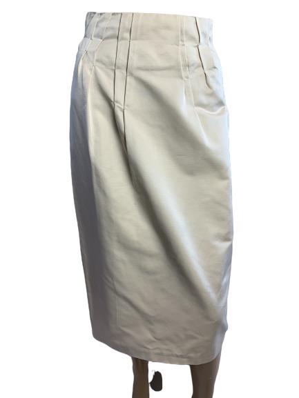 BOTEGA VENETA EGGSHELL TAFFETA FORMAL EVE SKIRT 42: BOTEGA VENETA eggshell colored taffeta formal skirt in wiggle design with over-stitching. Has one small mark on the skirt as shown in pix, overall good condition. Size 42 on tag.26" waist, 38" hips, 2