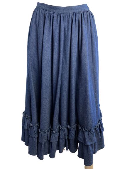 GEOFFREY BEENE DENIM RUFFLE HEM PRAIRIE SKIRT SZ 8: GORGEOUS prairie skirt with ruffled hemline and full cut and design. By Geoffrey Beene. Size 8 on tag and no flaws found, excellent condition. 27" waist, 31" length.
