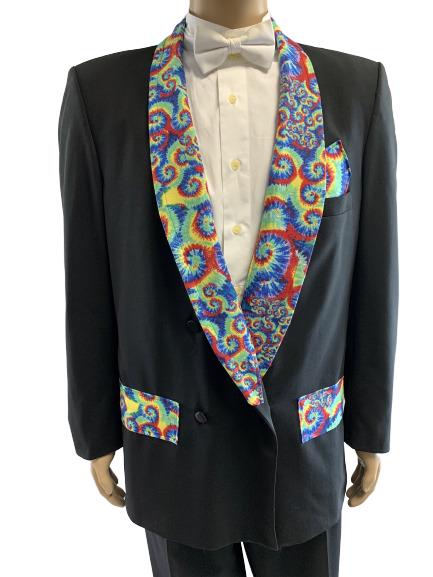 PIERRE CARDIN TIE DYE TRIM BLACK TUX JACKET 44R: MENS black tuxedo jacket with tie dye lapel and pocket trim. Size 44R on tag. Excellent condition.