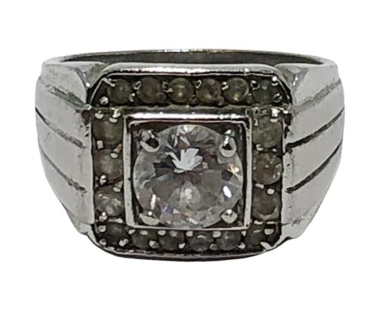 MENS SILVER RING W/ SOLITAIRE CENTER STONES SZ 10: SILVER RING for men with bold center stone and sorrounding smaller stones, lined detail on ring. Size 10. We have two similar rings listed in this auction.