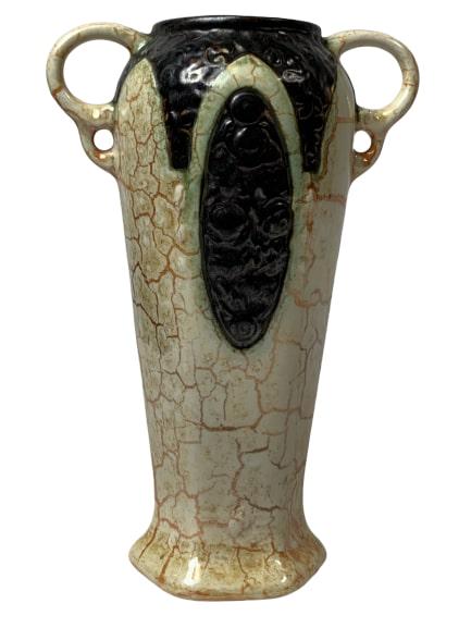 DITMAR URBACH "ALIENWARE" CZECH POTTERY 10" VASE: Offered in this sale is an iconic piece of vintage Czech art pottery "ALIENWARE" made by Ditmar Urbach circa 1920s - 1930s. The glaze is made to look like marble, with a faux crackle finish of gold, b