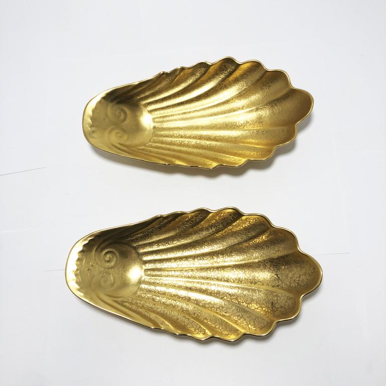 2 OSBORNE 22K GOLD SCALLOPED SHELL SERVING SHELLS (1 of 4)