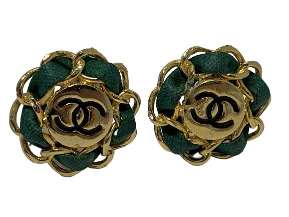 CHANEL GREEN LEATHER GOLD WOVEN ROUND CC EARRINGS (1 of 6)