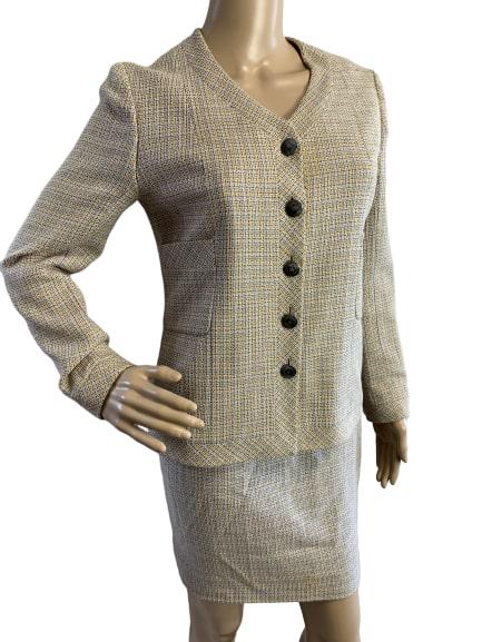 CHANEL BOUTIQUE TAN WOOL SILK SKIRT JACKET SUIT 36 (1 of 11)