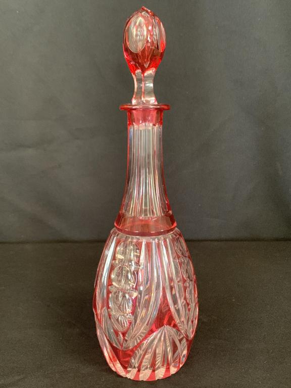 CRANBERRY RED CUT TO CLEAR 12" DECANTER & STOPPER (1 of 4)