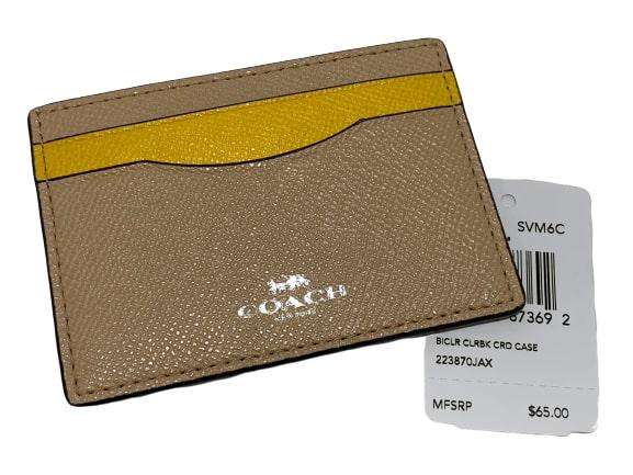 NEW NWT COACH BEIGE YELLOW CC BUSINESS CARD WALLET (1 of 7)