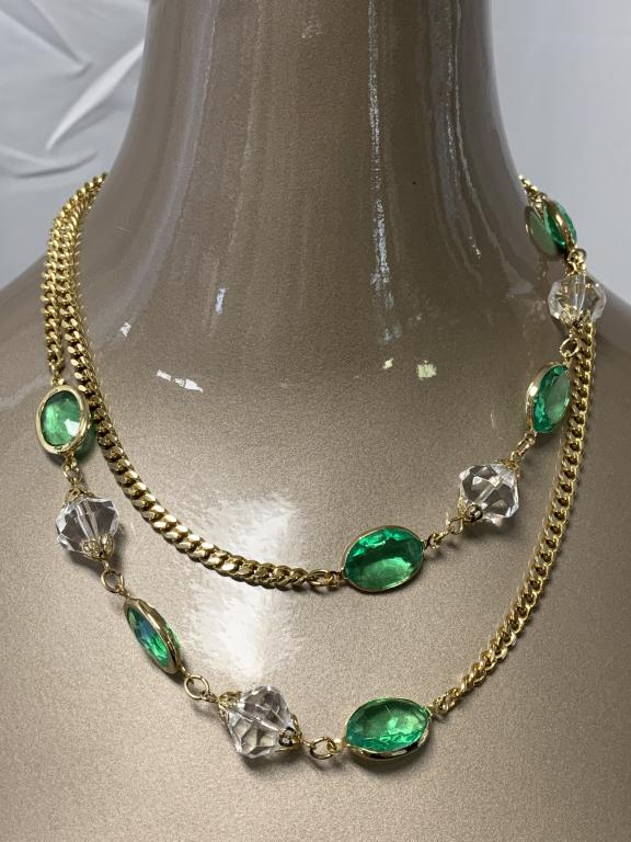 LOVELY GREEN CLEAR CRYSTAL GOLDTONE 38" NECKLACE (1 of 8)