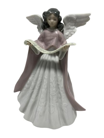 LLADRO HEAVENLY ANGEL TREE TOPPER "NAVIDAD CANTAN" (1 of 5)