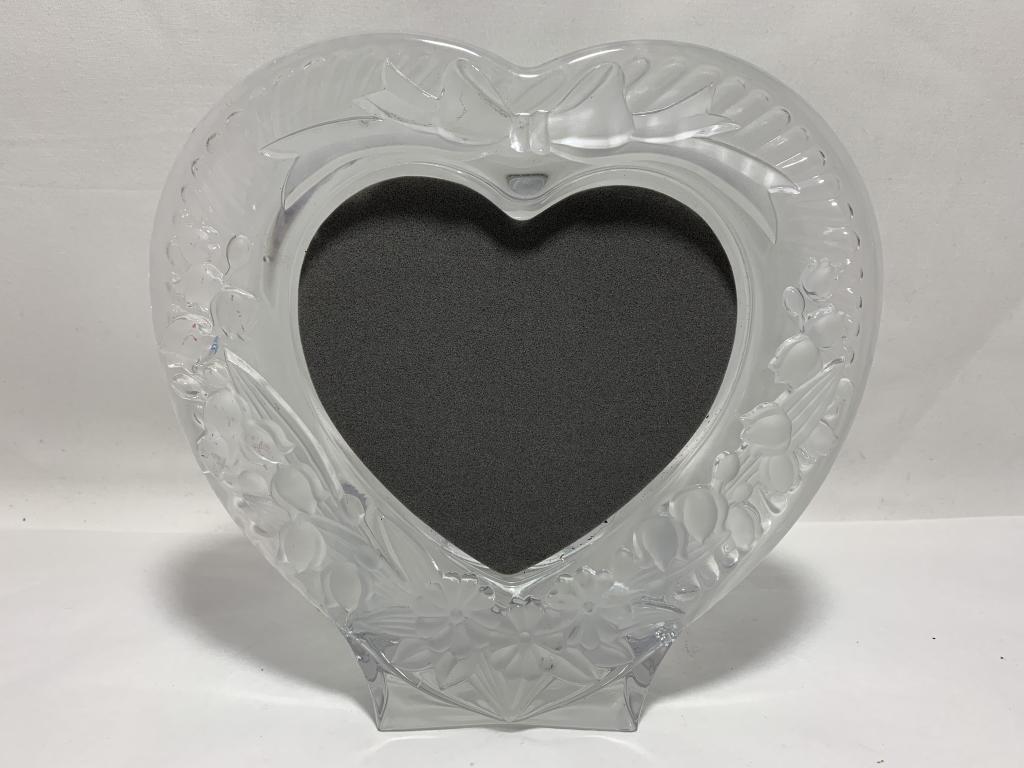 WATERFORD CRYSTAL HEART PICTURE FRAME (1 of 2)