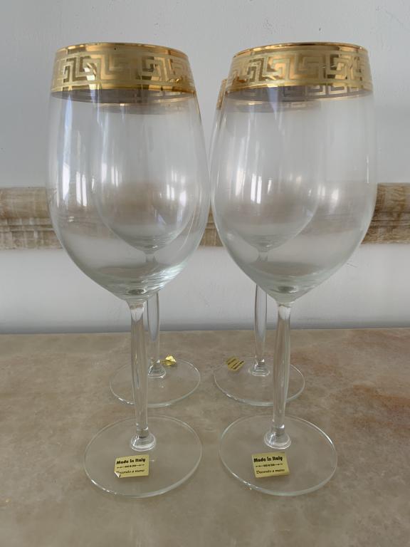 ITALIAN CRYSTAL GOLD GREEK KEY RIM WINE GLASSES X4: ITALIAN CRYSTAL GOLD GREEK KEY RIM WINE GLASSES X4 - never used condition! - 9.5" tall x 3.5" diameter