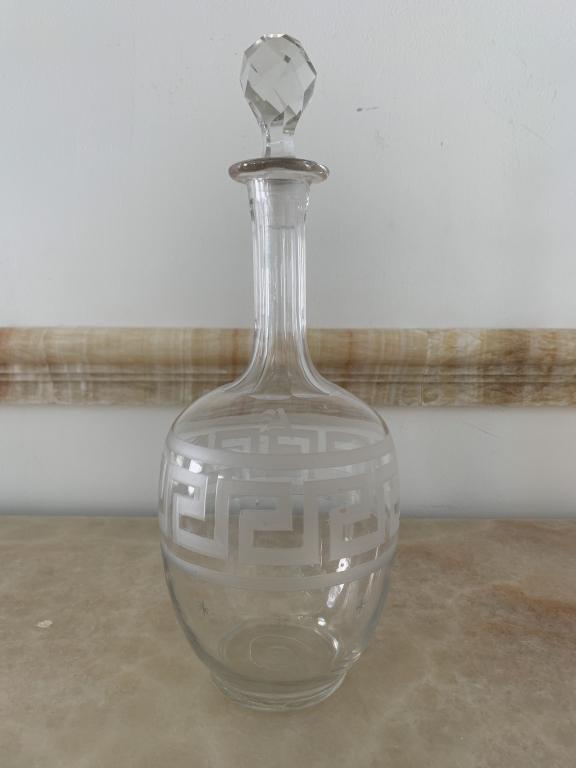 CLEAR CRYSTAL ETCHED GREEK KEY DECANTER W/TOP (1 of 4)