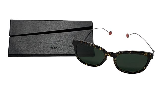 CHRISTIAN DIOR BLOSSOM TORTOISE CAT EYE SUNGLASSES (1 of 9)