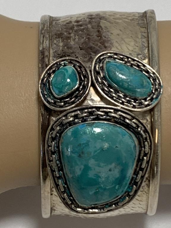 HAMMERED STERLING TURQUOISE ROCKS CUFF BRACELET (1 of 4)