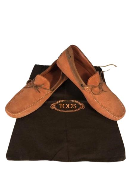 TOD'S BURNT ORANGE SUEDE TIE LOAFERS MENS US 9: TOD'S BURNT ORANGE SUEDE TIE LOAFERS MENS US 9 - MENS US SIZE 9 - Good condition as shown in pictures