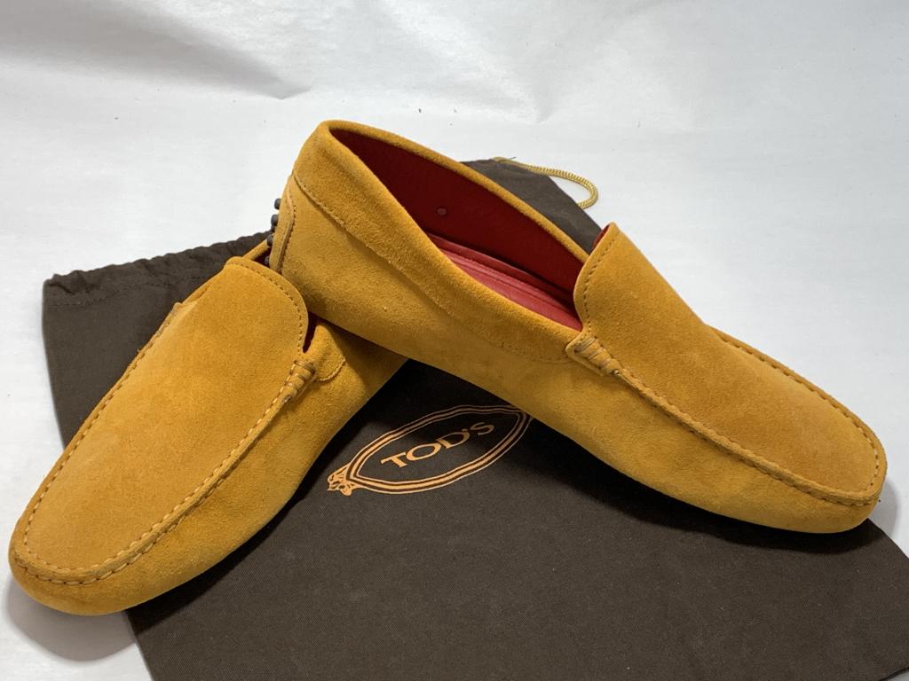 NEW FERRARI CAMEL SUEDE LEATHER LOAFERS MENS US 9: NEW FERRARI CAMEL SUEDE LEATHER LOAFERS MENS US 9 - MENS US 9 IN SIZE - NEW condition with dustbag included