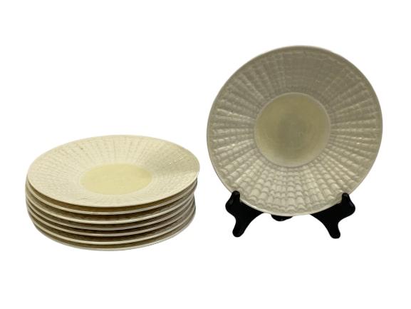 VINTAGE BELLEEK CHINA PLATES TRIDACNA LIMPET 7" X8 (1 of 6)