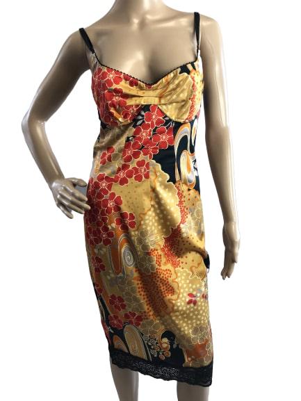 D&G DOLCE & GABBANA TROPICAL LINGERIE LOOK DRESS S: D&G DOLCE & GABBANA TROPICAL LINGERIE LOOK DRESS S - FITS size Small in ladies sizing - Sized 28/42 on tag - 33" bust, 26" waist, 34" hips and 40" length - Great condition with some minor rubbing to t