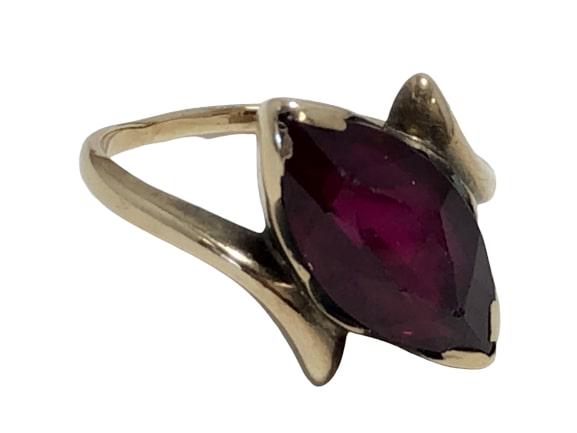 10K YLW GOLD CATSEYE RUBY STONE DELICATE RING SZ 5 (1 of 6)