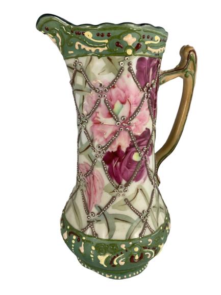 NIPPON MORIAGE HANDPAINTED PITCHER: Unsigned Nippon Moriage pitcher. In very good to excellent condition. 6x 3 1/2