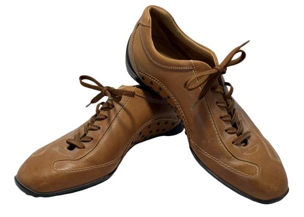 TOD'S BROWN LEATHER LACE-UP SHOES MEN'S US 8: TOD'S BROWN LEATHER LACE-UP DRIVING SHOES US 8 Gommino brown leather lace-up driving shoes -Men's US size 8 -Good condition -Made in Italy