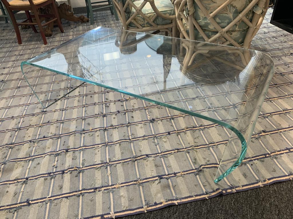 MID MOD GLASS WATERFALL EDGELESS COFFEE TABLE (1 of 7)
