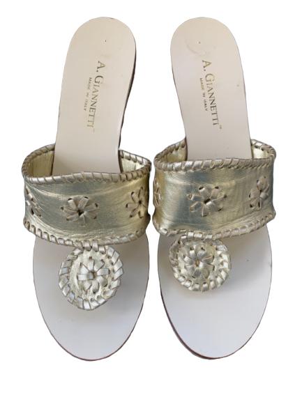 A. GIANNETTI GOLD WEDGE SANDLES SZ 10: A. GIANNETTI GOLD WEDGE SANDLES -SZ 10