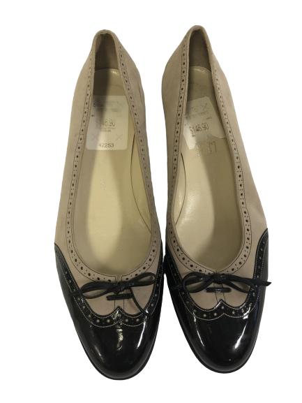FERRAGAMO LADIE'S WINGTIP PUMPS SZ 10 NWT: FERRAGAMO LADIE'S WINGTIP PUMPS SZ 10 New with tags
