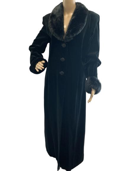 VTG  BLACK VELVET & FAUX FUR LONG COAT XL (1 of 4)