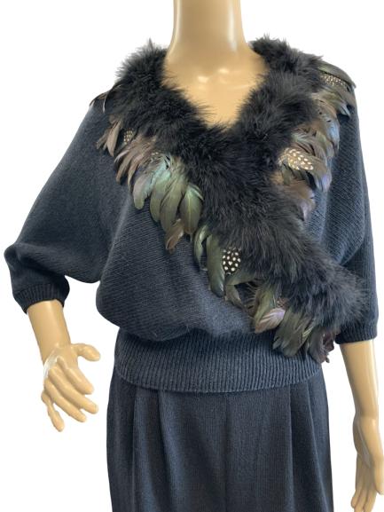 VINTAGE BONNIE & BILL NY SILK  BLACK SWEATER (1 of 2)