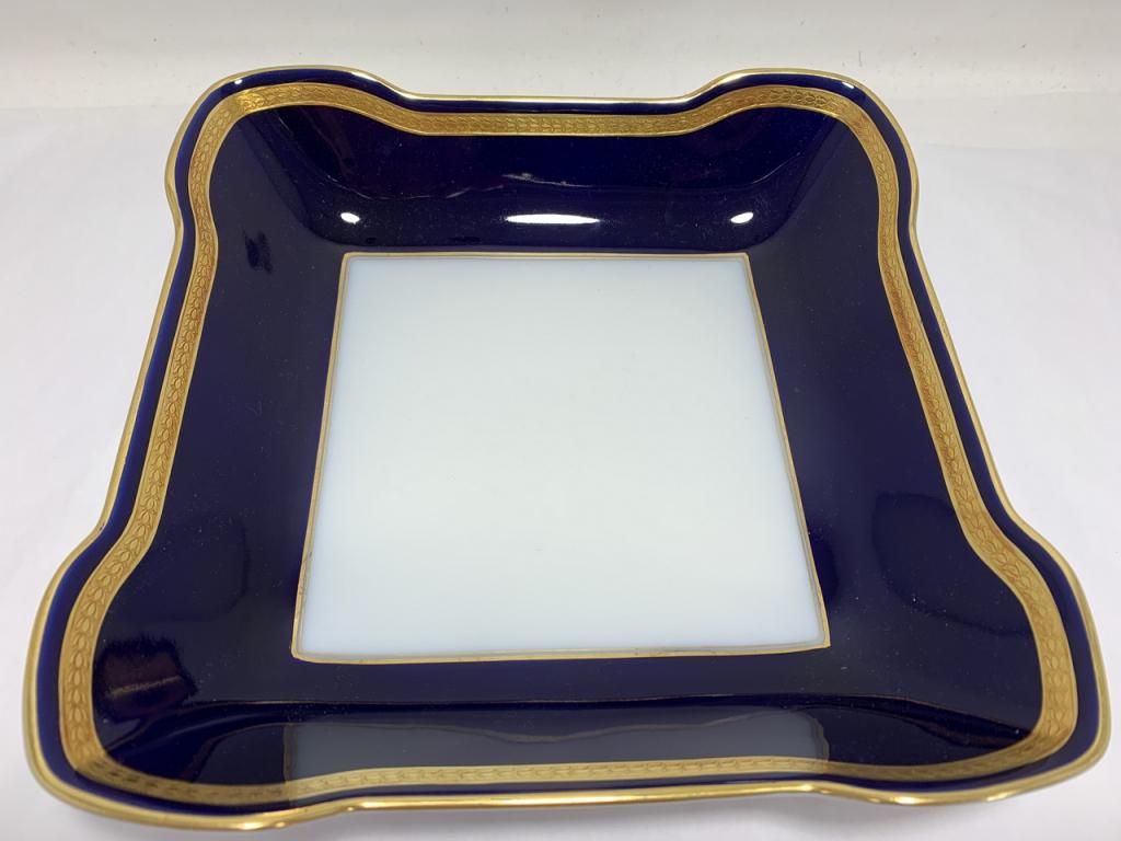 ROSENTHAL "WINIFRED" SERVING PLATE (1 of 3)